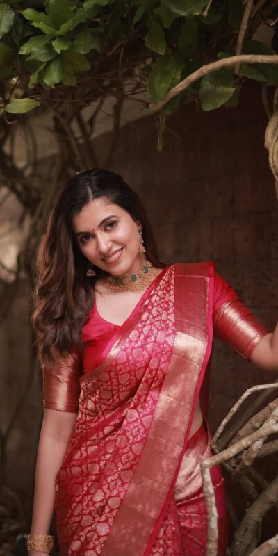KPR 234 Gajri Soft Lichi Silk Saree with Lace Work & Lace Border. Introductory Price ₹1349. Delivery 4-6 Working Days. Shop now. | Creative Sarees, Bollywood Sarees, Designer Sarees, Embroidered Sarees, Ethnic Saree, Modern Digital sarees, Party Wear Sarees, Sarees
