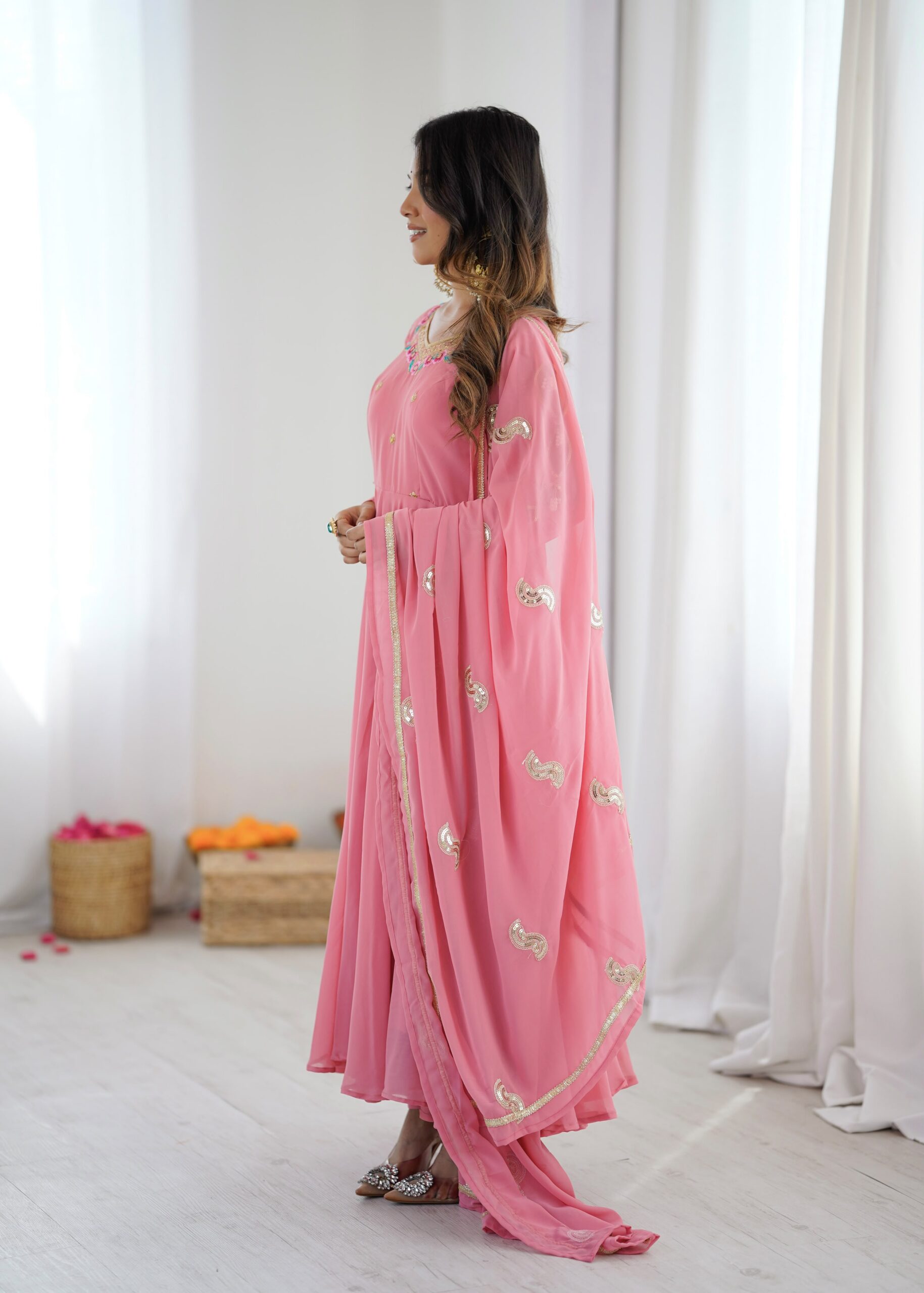 SRK 5363 Dusty Pink | Dusty Pink Faux Georgette Gown with Sequins Work & Embroidery Work. Affordable Price ₹2099. Delivery 4-6 Working Days. Shop now. | Bollywood Gowns, Creative Gowns, Designer Gowns, Embroidered Gowns, Gowns, Party Wear Gowns