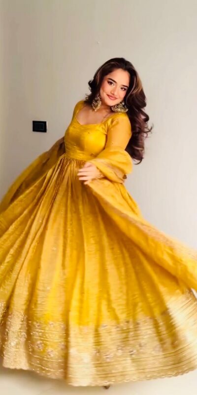 ZF 6012 Yellow in Gold Crush Zari Work & Embroidery Work Gown . Affordable Price ₹2149. Delivery 4-6 Working Days. Shop now. | Bollywood Gowns, Creative Gowns, Designer Gowns, Embroidered Gowns, Gowns, Party Wear Gowns