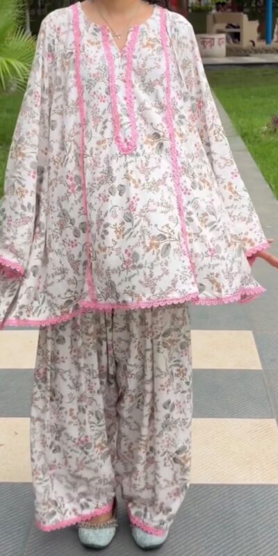 SRK 3180 Pink Natural Crep Lace Work & Digital Print Salwar Suit . Exclusive Offer ₹1949. Delivery 4-6 Working Days. Shop now. | Casual Suits, Jump Suits, Creative suits, Designer Suits, Palazzo Suits, Party Wear Suits, Patiala Suits, Salwar suit, Straight Suits