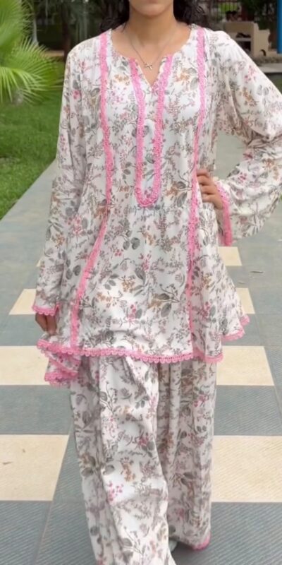 SRK 3180 Pink Natural Crep Lace Work & Digital Print Salwar Suit . Exclusive Offer ₹1949. Delivery 4-6 Working Days. Shop now. | Casual Suits, Jump Suits, Creative suits, Designer Suits, Palazzo Suits, Party Wear Suits, Patiala Suits, Salwar suit, Straight Suits