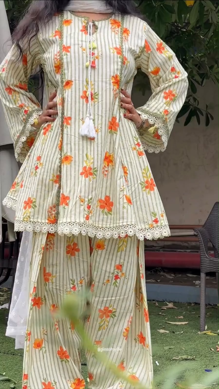 SRK 5362 Off White Natural Crep Lace Work & Digital Print Salwar Suit . Exclusive Offer ₹1899. Delivery 4-6 Working Days. Shop now. | Casual Suits, Jump Suits, Creative suits, Designer Suits, Palazzo Suits, Party Wear Suits, Patiala Suits, Salwar suit, Straight Suits