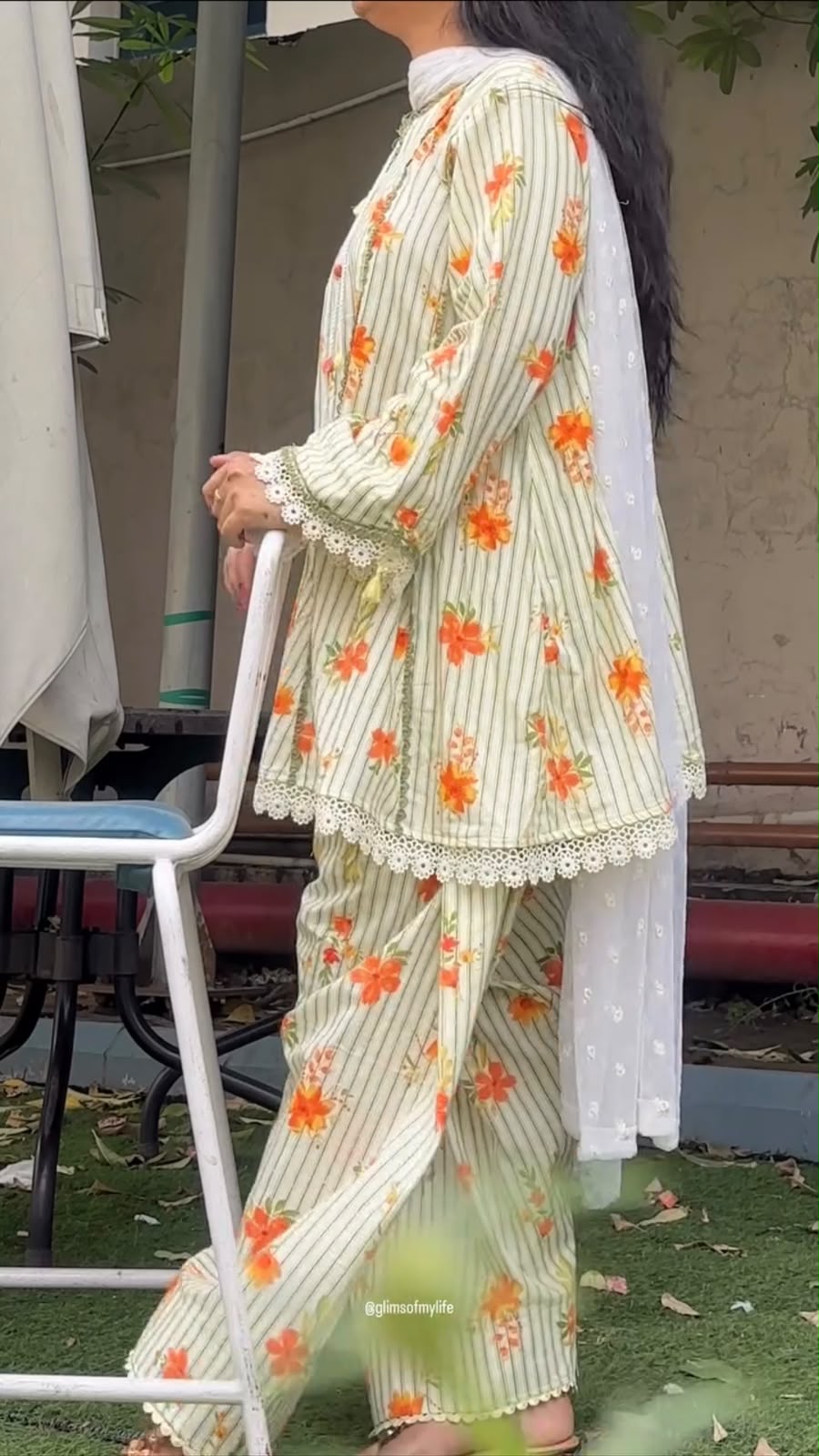 SRK 5362 Off White Natural Crep Lace Work & Digital Print Salwar Suit . Exclusive Offer ₹1899. Delivery 4-6 Working Days. Shop now. | Casual Suits, Jump Suits, Creative suits, Designer Suits, Palazzo Suits, Party Wear Suits, Patiala Suits, Salwar suit, Straight Suits