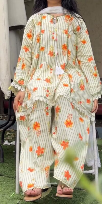 SRK 5362 Off White Natural Crep Lace Work & Digital Print Salwar Suit . Exclusive Offer ₹1899. Delivery 4-6 Working Days. Shop now. | Casual Suits, Jump Suits, Creative suits, Designer Suits, Palazzo Suits, Party Wear Suits, Patiala Suits, Salwar suit, Straight Suits