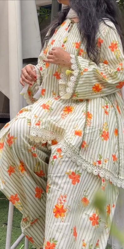 SRK 5362 Off White Natural Crep Lace Work & Digital Print Salwar Suit . Exclusive Offer ₹1899. Delivery 4-6 Working Days. Shop now. | Casual Suits, Jump Suits, Creative suits, Designer Suits, Palazzo Suits, Party Wear Suits, Patiala Suits, Salwar suit, Straight Suits