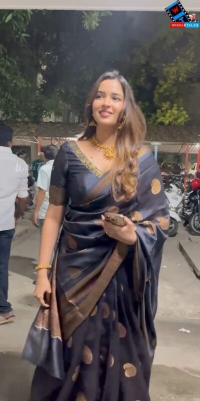KP 6052 Black Soft Lichi Silk Saree with Lace Work & Lace Border. Introductory Price ₹1349. Delivery 4-6 Working Days. Shop now. | Creative Sarees, Bollywood Sarees, Designer Sarees, Embroidered Sarees, Ethnic Saree, Modern Digital sarees, Party Wear Sarees, Sarees