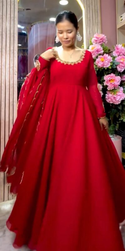 VLM 351 Red Fox Perfect for Wedding, Party, Durga Puja, Diwali, Anniversary –Georgette Gown. Now at just ₹2199. Delivery 4-6 Working Days. Shop now. | Bollywood Gowns, Creative Gowns, Designer Gowns, Embroidered Gowns, Gowns, Party Wear Gowns