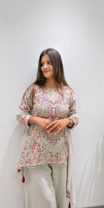 BE 489 Grey Faux Georgette Salwar Suit with Mirror Work & Embroidery Work. Get it for ₹2899. Delivery 4-6 Working Days. Shop now. | Casual Suits, Jump Suits, Creative suits, Designer Suits, Palazzo Suits, Party Wear Suits, Patiala Suits, Salwar suit, Straight Suits