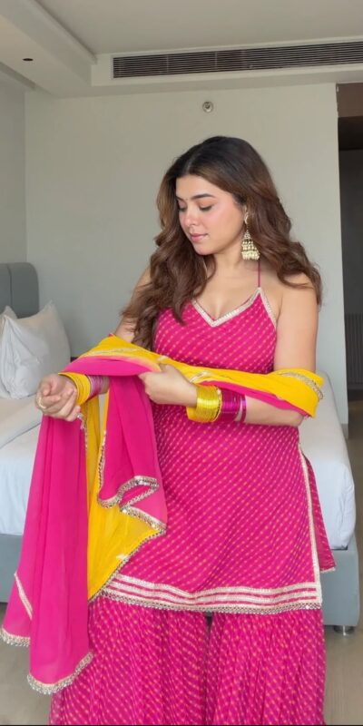 KD 1639 Pink | Faux Georgette Salwar Suit with Mirror Work & Embroidery Work. Get it for ₹2399. Delivery 4-6 Working Days. Shop now. | Casual Suits, Jump Suits, Creative suits, Designer Suits, Palazzo Suits, Party Wear Suits, Patiala Suits, Salwar suit, Straight Suits