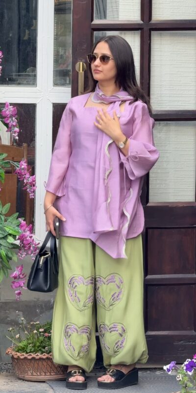 MD 3106 Lavender Mal Chanderi Salwar Suit Perfect for Wedding, Party, Baisakhi, Housewarming, Sangeet – Introductory Price ₹2249. Delivery 4-6 Working D | Casual Suits, Jump Suits, Creative suits, Designer Suits, Palazzo Suits, Party Wear Suits, Patiala Suits, Salwar suit, Straight Suits