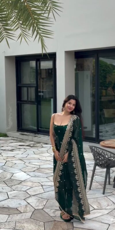 KD 1640 Green Pure Endy Silk Salwar Suit with Embroidery Work & Sequins Work. Exclusive Offer ₹2199. Delivery 4-6 Working Days. Shop now. | Casual Suits, Jump Suits, Creative suits, Designer Suits, Palazzo Suits, Party Wear Suits, Patiala Suits, Salwar suit, Straight Suits