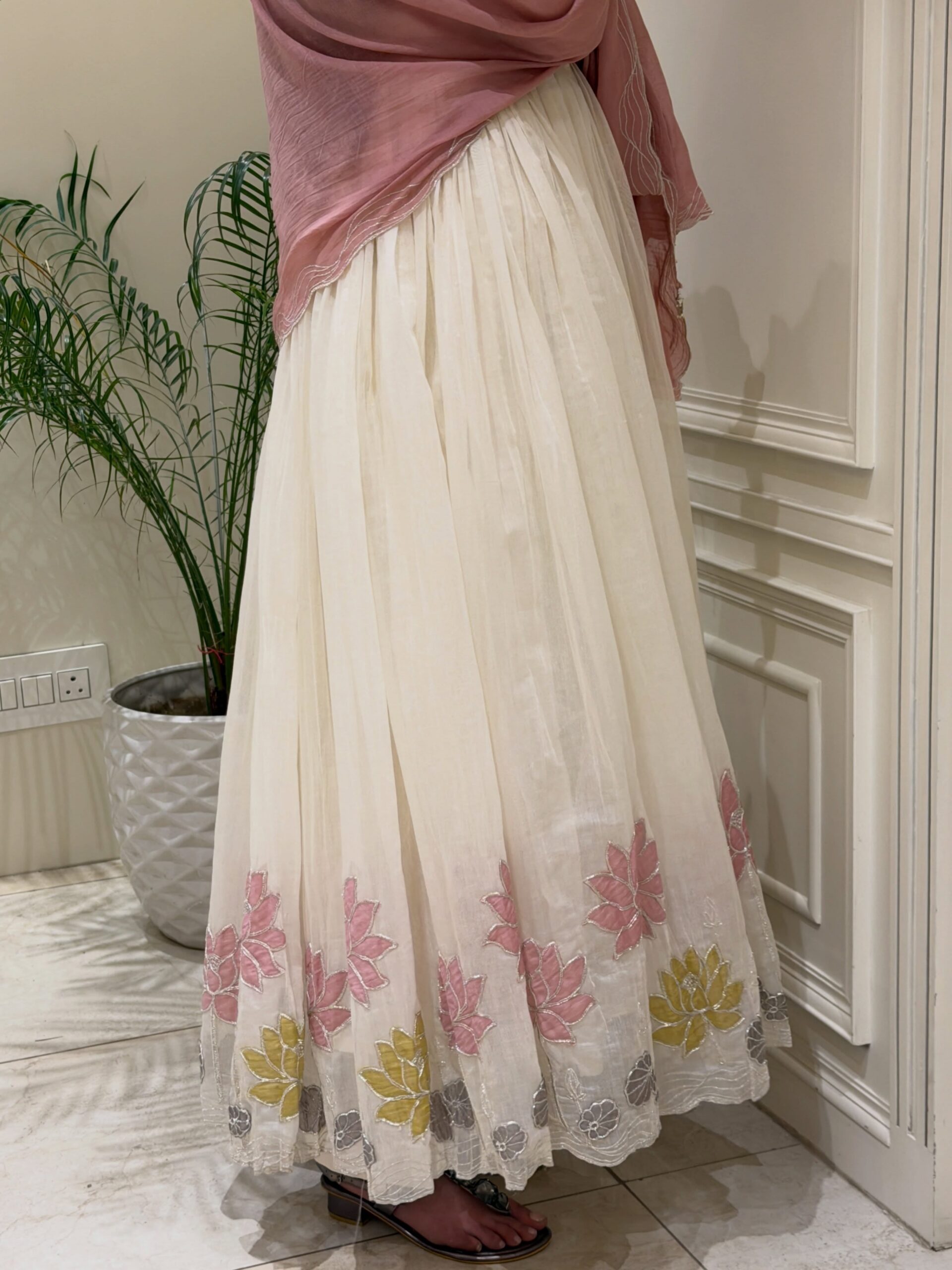 NSR 911 White Faux Georgette Gown Perfect for Wedding, Party, Raksha Bandhan, Temple Visit, Onam – . Get it for ₹2399. Delivery 4-6 Working Days. Shop now | Bollywood Gowns, Creative Gowns, Designer Gowns, Embroidered Gowns, Gowns, Party Wear Gowns