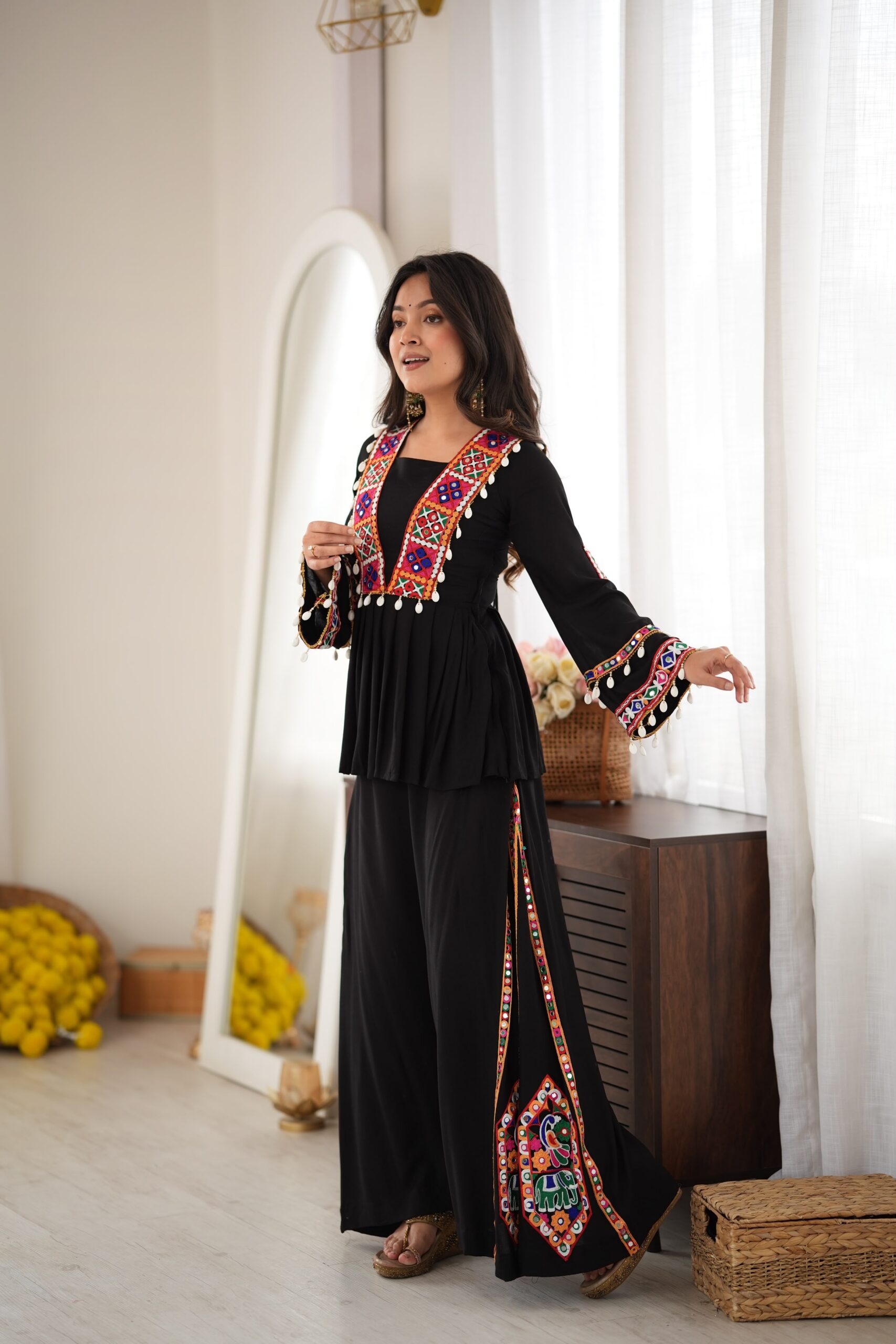 SP 93 Black Rayon Salwar Suit with Embroidery Work & Thread Embroidery. Best Price ₹2149. Delivery 4-6 Working Days. Shop now. | Casual Suits, Jump Suits, Creative suits, Designer Suits, Palazzo Suits, Party Wear Suits, Patiala Suits, Salwar suit, Straight Suits