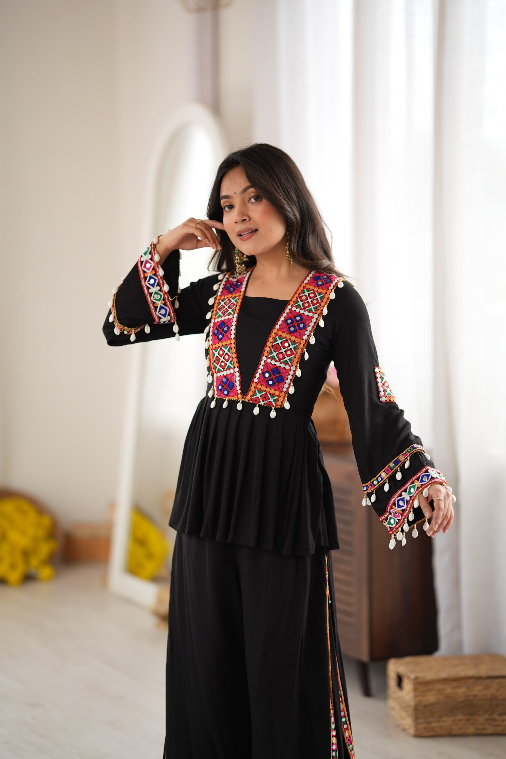 SP 93 Black Rayon Salwar Suit with Embroidery Work & Thread Embroidery. Best Price ₹2149. Delivery 4-6 Working Days. Shop now. | Casual Suits, Jump Suits, Creative suits, Designer Suits, Palazzo Suits, Party Wear Suits, Patiala Suits, Salwar suit, Straight Suits