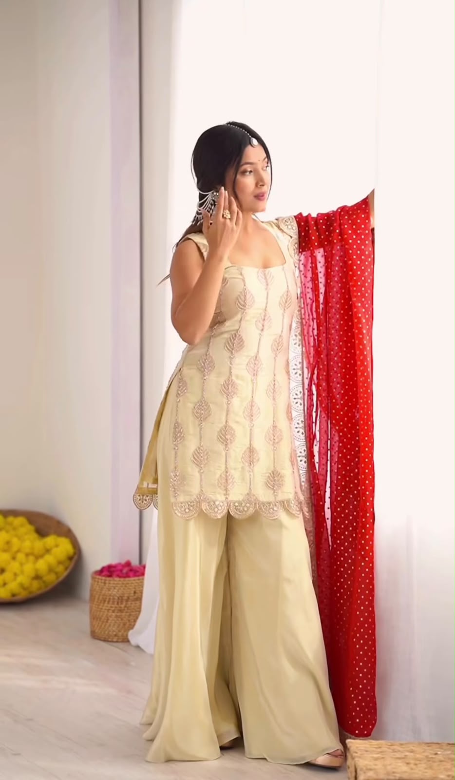 ND 5042 Off White in Color Natural Crepe Embroidery Work Salwar Suit . Affordable Price ₹2249. Delivery 4-6 Working Days. Shop now. | Casual Suits, Jump Suits, Creative suits, Designer Suits, Palazzo Suits, Party Wear Suits, Patiala Suits, Salwar suit, Straight Suits