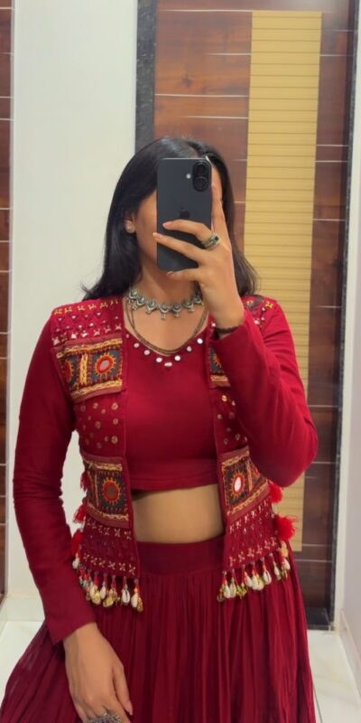 LG 659 Maroon Kora Cotton Lehenga Choli erfect for Wedding, Party, Haldi, Traditional Day, Makar Sankranti – . Special Price ₹2799. Delivery 4-6 Working | Bollywood Lehenga, Creative Lehenga, Designer Lehenga, Embroidered Lehenga, Lehenga, Party Wear Lehenga