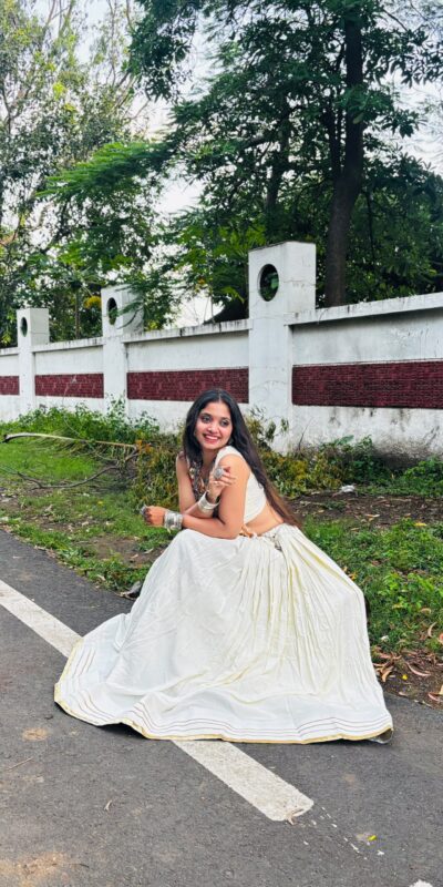 LG 661 White Color Rayon Embroidery Work & Cowrie Work Lehenga Choli . Grab it for ₹2349. Delivery 4-6 Working Days. Shop now. | Bollywood Lehenga, Creative Lehenga, Designer Lehenga, Embroidered Lehenga, Lehenga, Party Wear Lehenga