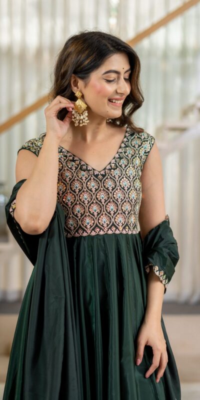 MD 3112 Teal in Color Natural Crepe Embroidery Work Salwar Suit . Affordable Price ₹2349. Delivery 4-6 Working Days. Shop now. | Casual Suits, Jump Suits, Creative suits, Designer Suits, Palazzo Suits, Party Wear Suits, Patiala Suits, Salwar suit, Straight Suits