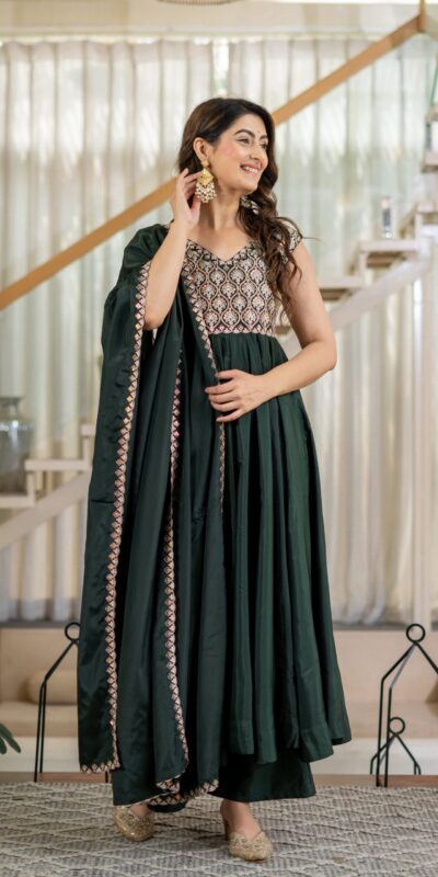 MD 3112 Teal in Color Natural Crepe Embroidery Work Salwar Suit . Affordable Price ₹2349. Delivery 4-6 Working Days. Shop now. | Casual Suits, Jump Suits, Creative suits, Designer Suits, Palazzo Suits, Party Wear Suits, Patiala Suits, Salwar suit, Straight Suits