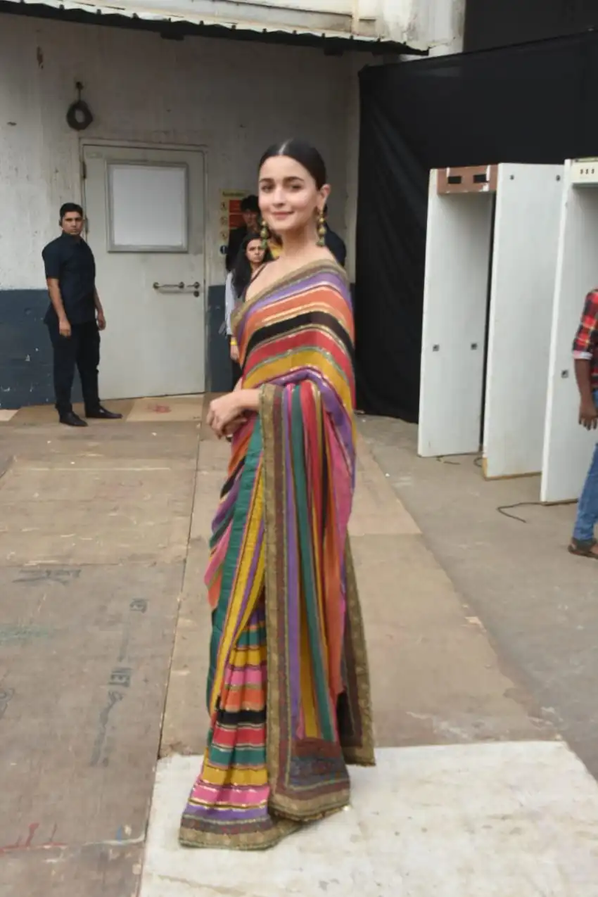 BT 236 Multi Saree : Original Moss Work : Digital Print With Fancy Lace Border Blouse : Heavy Satin Casual, Party, Wedding, Festive, @1499/- | Bollywood Sarees, Creative Sarees, Designer Sarees, Embroidered Sarees, Modern Digital sarees, Party Wear Sarees, Sarees