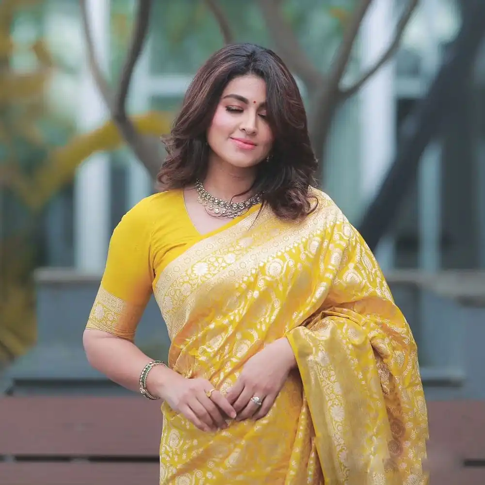 DDF Yellow Zalar Color Banarasi Soft Silk Ordinary Design Saree Casual, Party Wear, Wedding, Events, Etc. Expected Delivery 4-6 Working Days 1399/- | Bollywood Sarees, Creative Sarees, Designer Sarees, Embroidered Sarees, Ethnic Saree, Modern Digital sarees, Party Wear Sarees, Sarees