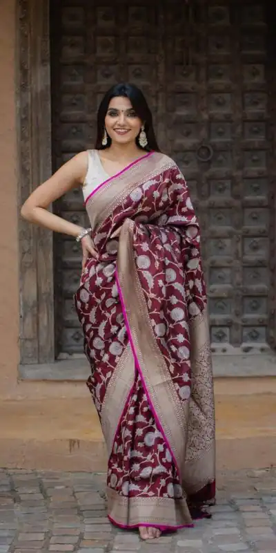 DDF VELLY Maroon Color Soft Lichi Silk With Ordinary Design Saree Casual, Party Wear, Wedding, Events Etc. Expected Delivery 4-6 Working Days 1499/- | Bollywood Sarees, Creative Sarees, Designer Sarees, Embroidered Sarees, Ethnic Saree, Modern Digital sarees, Party Wear Sarees, Sarees