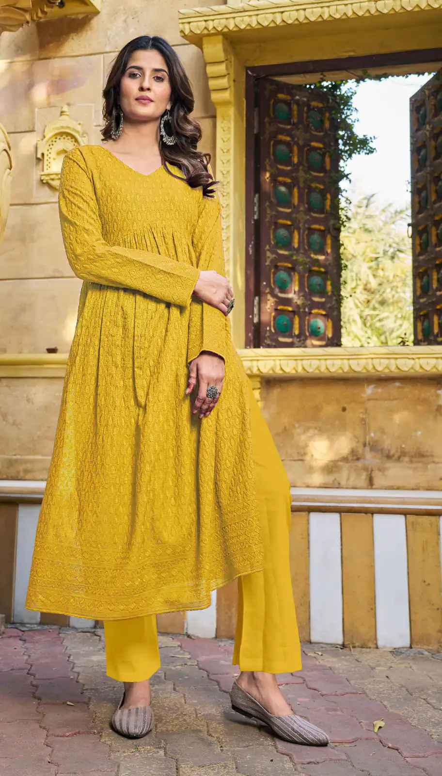 INLI Schiffli Yellow Color Heavy Rayon with Schiffli Work Kurti Casual, Wedding, Party, Festive, Events Etc. Expected Delivery 4-6 Working Days @1699/- | Bollywood Kurti, Creative Kurtis, Designer Kurti, Kurti, Party Wear Kurti, Selfie Kurti
