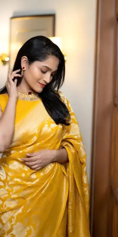DDF Yellow Flower Soft Lichi Silk With Ordinary Design Saree Casual, Party Wear, Wedding, Events, Etc. Expected Delivery 4-6 Working Days 1399/- | Bollywood Sarees, Creative Sarees, Designer Sarees, Embroidered Sarees, Ethnic Saree, Modern Digital sarees, Party Wear Sarees, Sarees