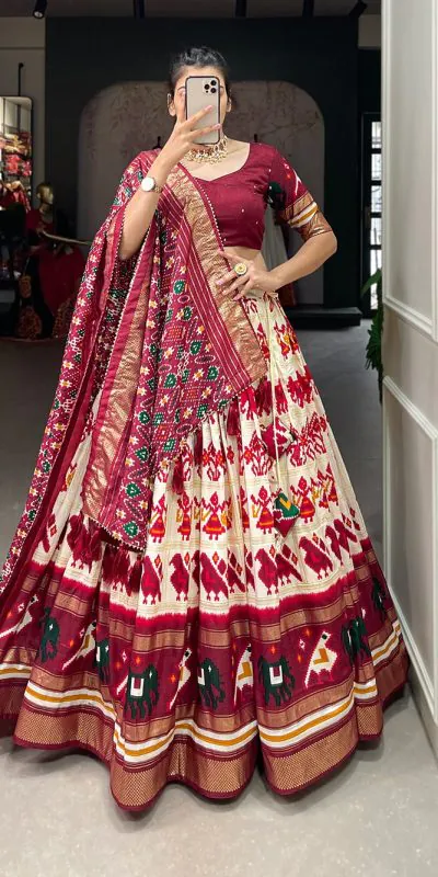 LNB1685 Off White Color Tussar Silk Patola Foil Printed Lehenga Choli Festive, Party, Wedding, Events etc. Expected Delivery 4-6 Working Days @2199/- | Bollywood Lehenga, Creative Lehenga, Designer Lehenga, Embroidered Lehenga, Lehenga, Party Wear Lehenga