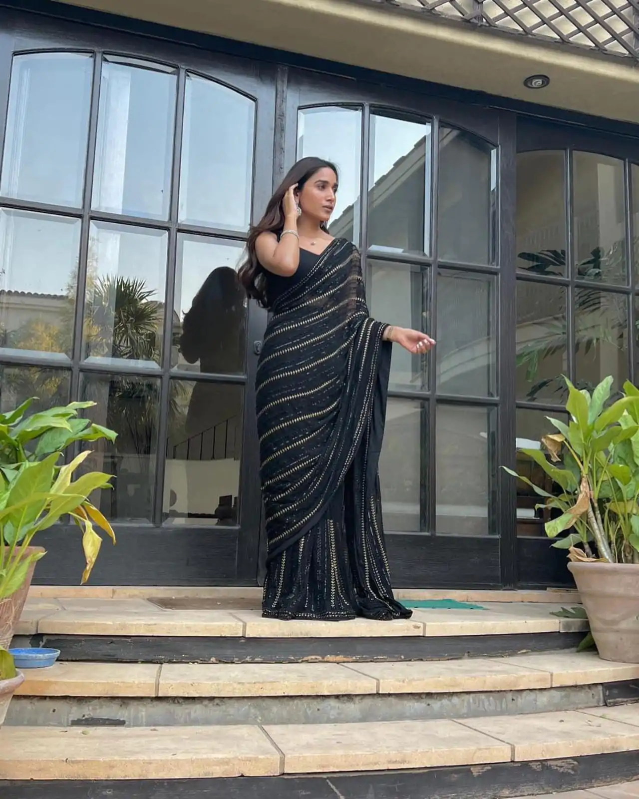 JR 595 Black Color Georgette Sequence Work With Peiping Saree Casual, Party Wear, Wedding, Events Etc. Expected Delivery 4-6 Working Days 1699/- | Bollywood Sarees, Creative Sarees, Designer Sarees, Embroidered Sarees, Ethnic Saree, Modern Digital sarees, Party Wear Sarees, Sarees