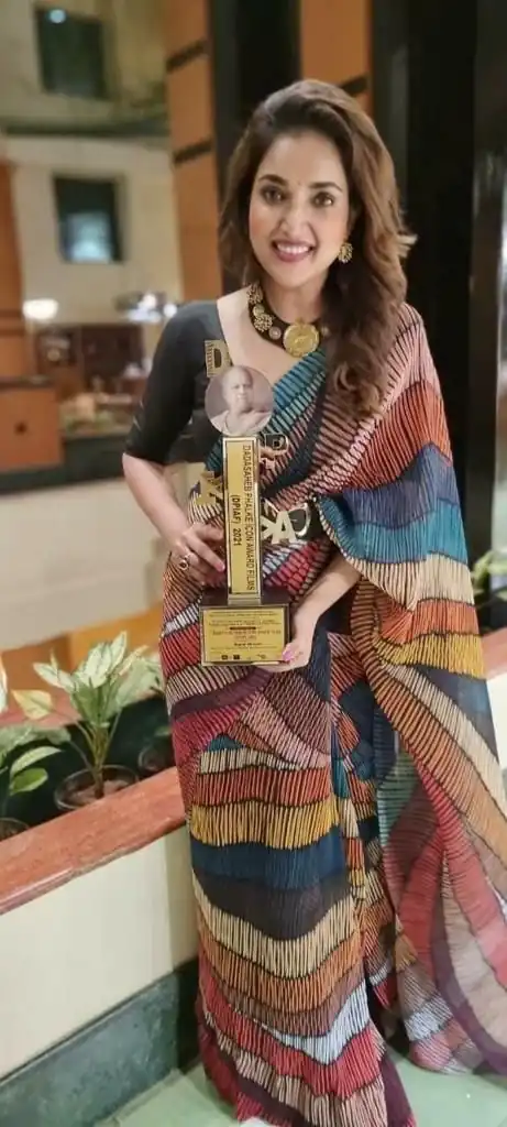 DF 3264 Multi Color Saree : Georgette Work : Heavy Digital Print Work Casual, Party Wear, Wedding Blouse : Plain @1499/- | Bollywood Sarees, Creative Sarees, Designer Sarees, Embroidered Sarees, Party Wear Sarees, Sarees