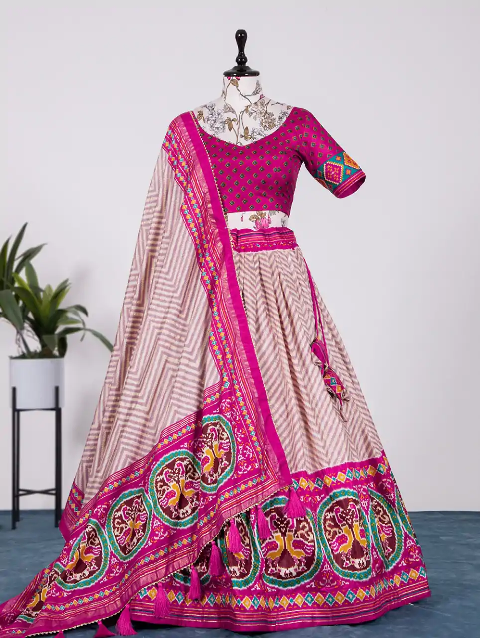 LNB1639 Pink Color Lehenga : Dola Silk Blouse : Georgette Work : Foil Work Traditional Wear, Festive, Wedding, Events @2299/- | Bollywood Lehenga, Creative Lehenga, Designer Lehenga, Embroidered Lehenga, Lehenga, Party Wear Lehenga