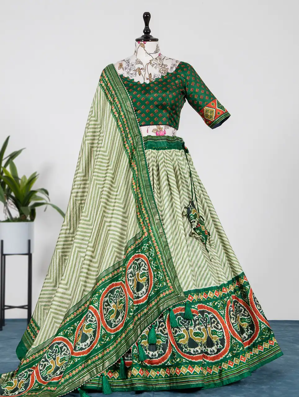 LNB 1639 Green Color Lehenga : Dola Silk Blouse : Georgette Work : Foil Work Traditional Wear, Festive, Wedding, Events @2299/- | Bollywood Lehenga, Creative Lehenga, Designer Lehenga, Embroidered Lehenga, Lehenga, Party Wear Lehenga