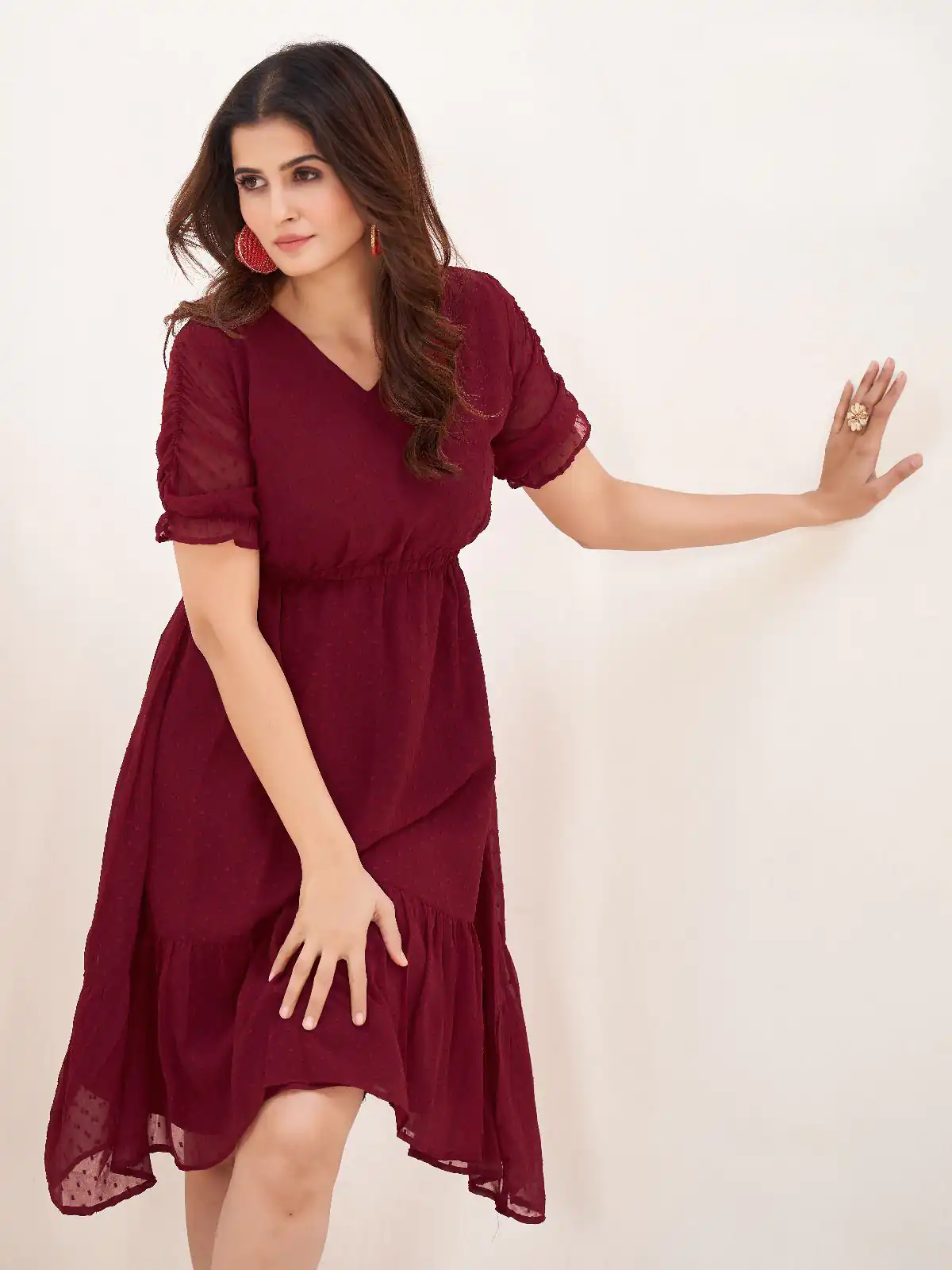 INLI Charming Red Color Heavy Georgette Butti Kurti Casual, Wedding, Party, Festive, Events Etc. Expected Delivery 4-6 Working Days @1299/- | Bollywood Kurti, Creative Kurtis, Designer Kurti, Kurti, Party Wear Kurti, Selfie Kurti