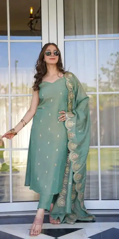 SRK 5154 Peacock Green Color Pure Chinnon Silk Embroidery Sequence Salwar Suit Wedding, Party, Festive, Events Expected Delivery 4-6 Working Days @ 1749/- | Jump Suits, Casual Suits, Creative suits, Designer Suits, Palazzo Suits, Party Wear Suits, Patiala Suits, Salwar suit, Straight Suits
