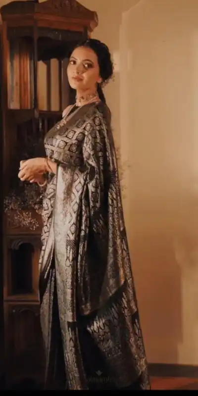 KP 5070 Black Color Soft Lichi Silk Cloth Rich Pallu All Over Saree Events Casual, Wedding, Festive, Events . Expected Delivery  4-6 Working Days @1399/- | Bollywood Sarees, Creative Sarees, Designer Sarees, Embroidered Sarees, Ethnic Saree, Modern Digital sarees, Party Wear Sarees, Sarees