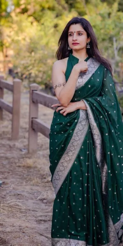 KP 5064 Green Color Soft Lichi Silk Cloth Beautiful Rich Pallu Saree Casual, Party Wear, Wedding, Events Etc. Expected Delivery 4-6 Working Days @ 1399/- | Bollywood Sarees, Creative Sarees, Designer Sarees, Embroidered Sarees, Ethnic Saree, Modern Digital sarees, Party Wear Sarees, Sarees