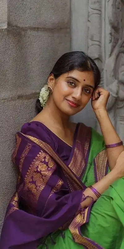 KP - 5044 Parrot Green Color Soft Lichi Silk Jacquard On All Over Saree Casual, Party Wear, Wedding, Events Etc. Expected Delivery 4-6 Working Days @1449/- | Embroidered Sarees, Bollywood Sarees, Creative Sarees, Designer Sarees, Ethnic Saree, Modern Digital sarees, Party Wear Sarees, Sarees