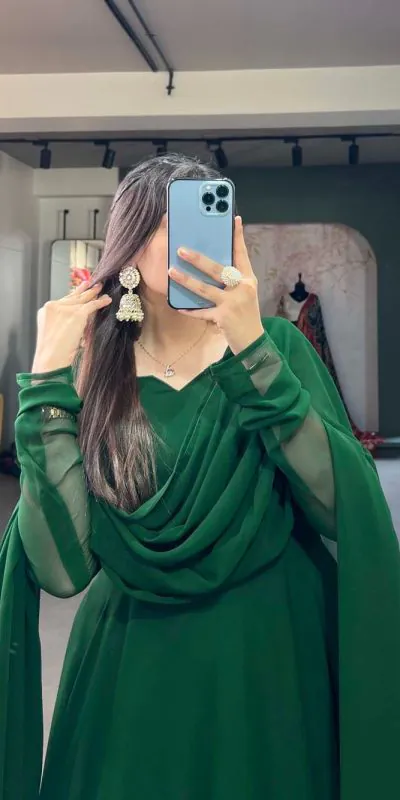 YNF3502 Green Color Georgette Plain Top Plain Plaza And Dupatta Casual, Wedding, Party, Festive, Events Etc.  Expected Delivery  4-6 Working Days @1999/- | Jump Suits, Casual Suits, Creative suits, Designer Suits, Palazzo Suits, Salwar suit