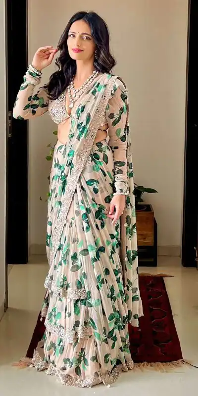 KD 381 White  Saree : Georgette Thread Digital Print Work Saree Casual, Party, Wedding, Festive, Events Etc.  Expected Delivery 4-6 Working Days @2099/- | Bollywood Sarees, Creative Sarees, Designer Sarees, Embroidered Sarees, Modern Digital sarees, Party Wear Sarees, Sarees