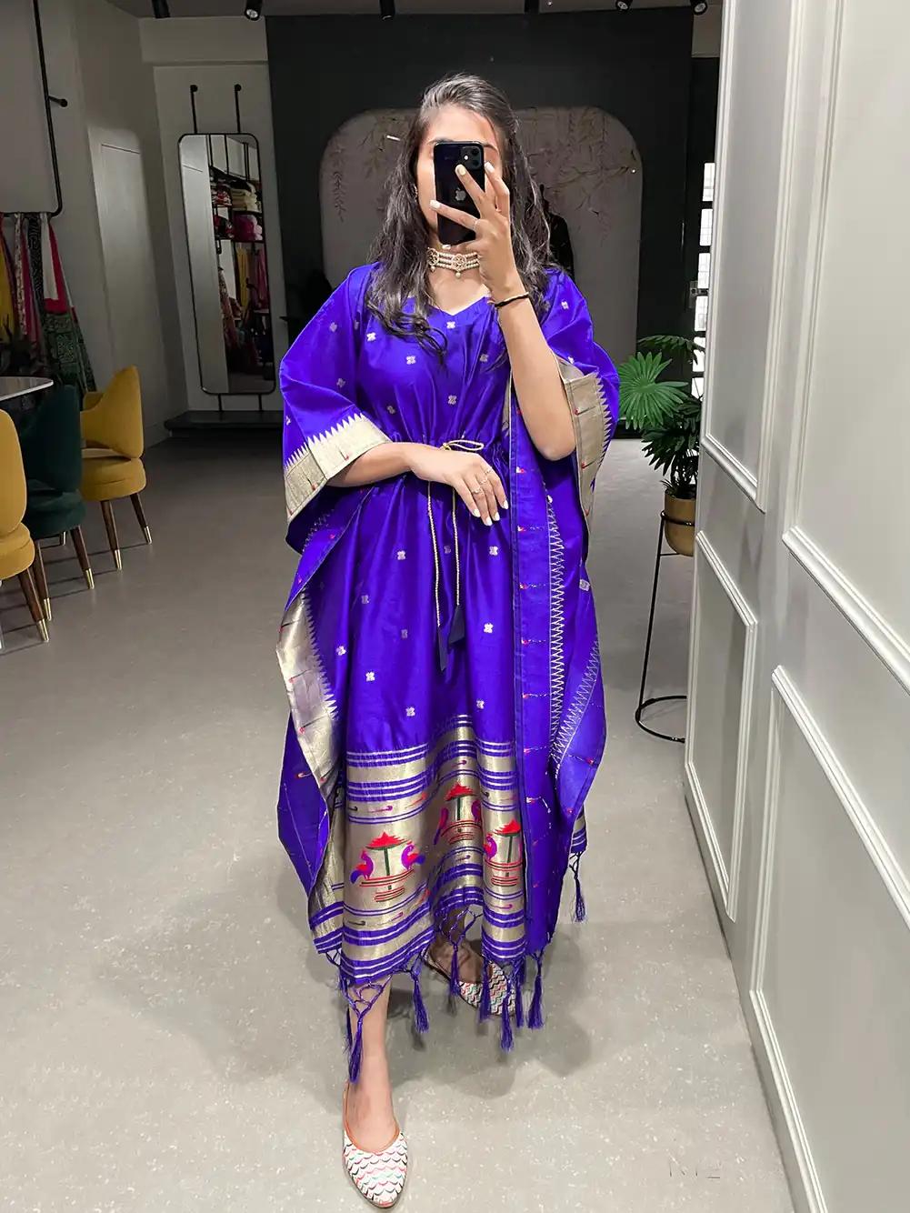 YNF3803 Royal Blue Color Jacquard Zari Work Kaftan Lace Border Kurti Casual, Wedding, Party, Festive, Events Etc. Expected Delivery 4-6 Working Days @1699/- | Bollywood Kurti, Creative Kurtis, Designer Kurti, Kurti, Party Wear Kurti, Selfie Kurti