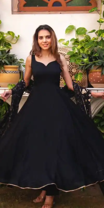 SRK 5128 Black Color Heavy Faux Georgette With Fully Flair Salwar Suit Wedding, Party, Festive, Events Expected Delivery 4-6 Working Days @ 1899/- | Casual Suits, Jump Suits, Creative suits, Designer Suits, Palazzo Suits, Party Wear Suits, Patiala Suits, Salwar suit, Straight Suits