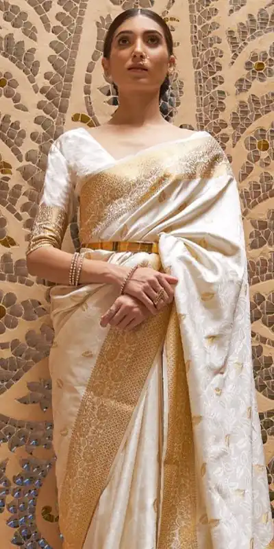 MB™️ 3213 Off White Color Soft Kanjivaram Pattu Jacquard Silk Saree Gold ,Silver Zari Weaving Casual, Party Wear, Festival, Events, . 4-6 Working Days @1499 | Embroidered Sarees, Bollywood Sarees, Creative Sarees, Designer Sarees, Ethnic Saree, Modern Digital sarees, Party Wear Sarees, Sarees
