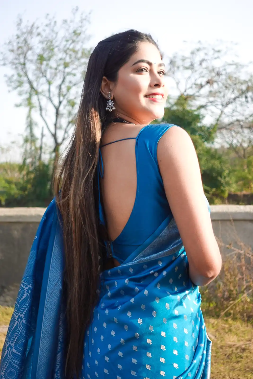 DDF 1009 Blue  Color Soft Lichi Silk Ordinary Design Rich Pallu Saree Casual, Party Wear, Events, Festivals Etc. Expected Delivery 4-6 Working Days 1349/- | Bollywood Sarees, Creative Sarees, Designer Sarees, Embroidered Sarees, Ethnic Saree, Modern Digital sarees, Party Wear Sarees, Sarees