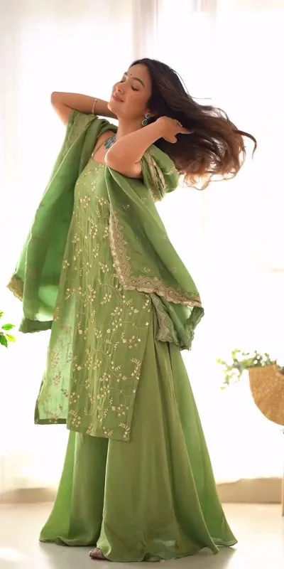 KD 1435 Green Color Jimmy Chu Thread & Sequence Work Salwar Suit Casual, Party, Festive, Events Wedding Etc.  Expected Delivery 4-6 Working Days @1999/- Only | Jump Suits, Casual Suits, Creative suits, Designer Suits, Palazzo Suits, Party Wear Suits, Salwar suit, Straight Suits