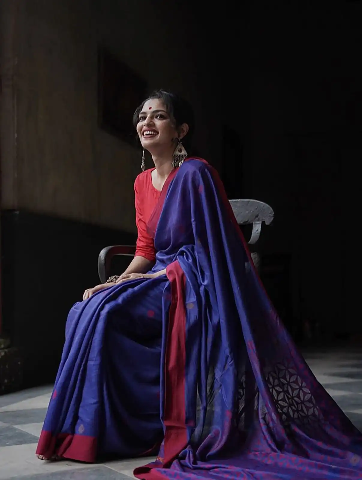  KP 5065 Royal Blue Color Soft Lilan Slab And Beautiful Rich Pallu Saree Casual, Party Wear, Wedding, Events Etc.   Expected Delivery 4-6 Working Days @ 1499/- | Bollywood Sarees, Creative Sarees, Designer Sarees, Embroidered Sarees, Ethnic Saree, Modern Digital sarees, Party Wear Sarees, Sarees