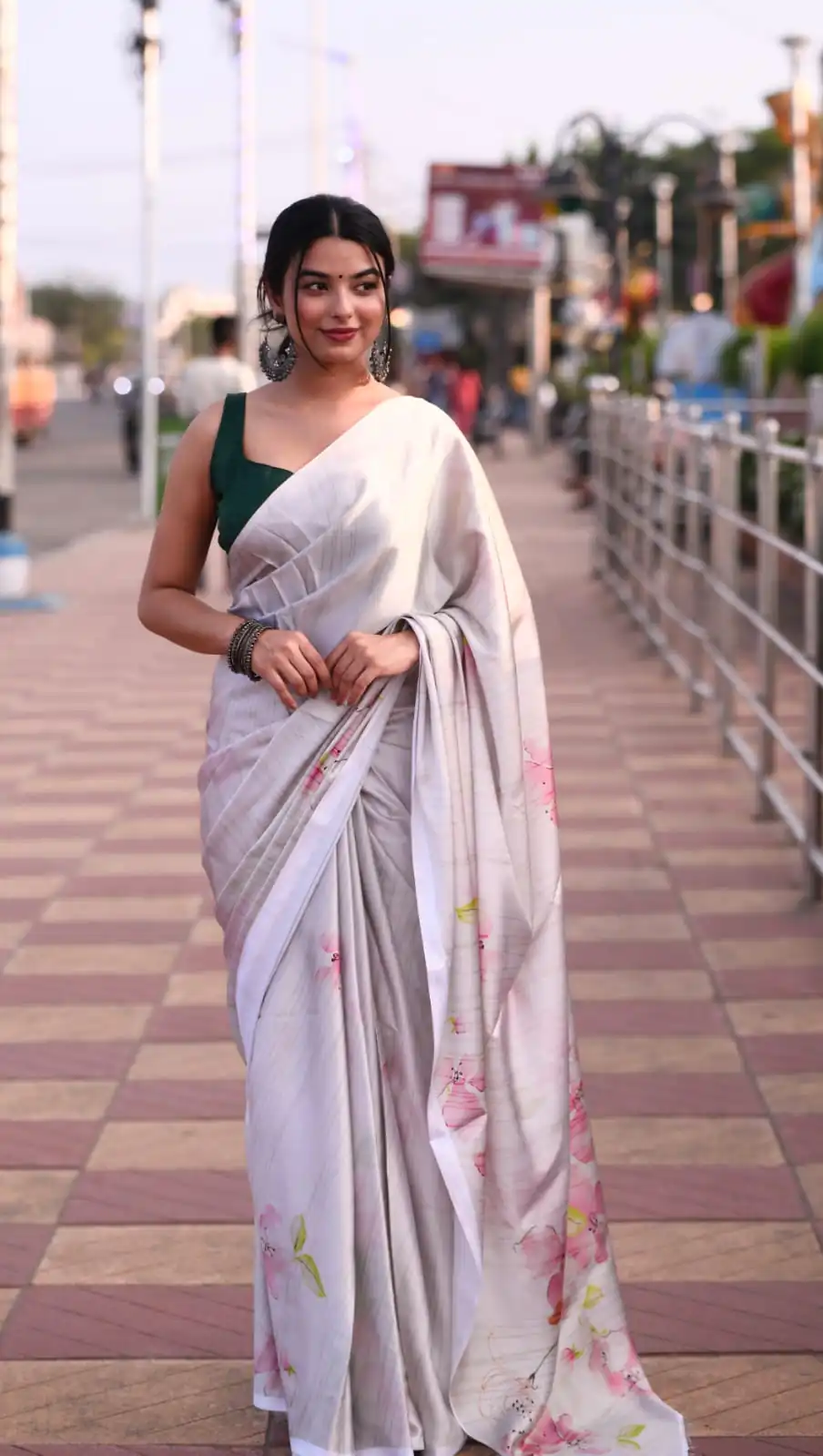RM101 White Color Heavy Devsena Soft Silk Digital Printed Saree Casual, Party Wear, Wedding, Events Etc Delivery Expected.4-6 Working Days 1499/- | Bollywood Sarees, Creative Sarees, Designer Sarees, Embroidered Sarees, Ethnic Saree, Modern Digital sarees, Party Wear Sarees, Sarees