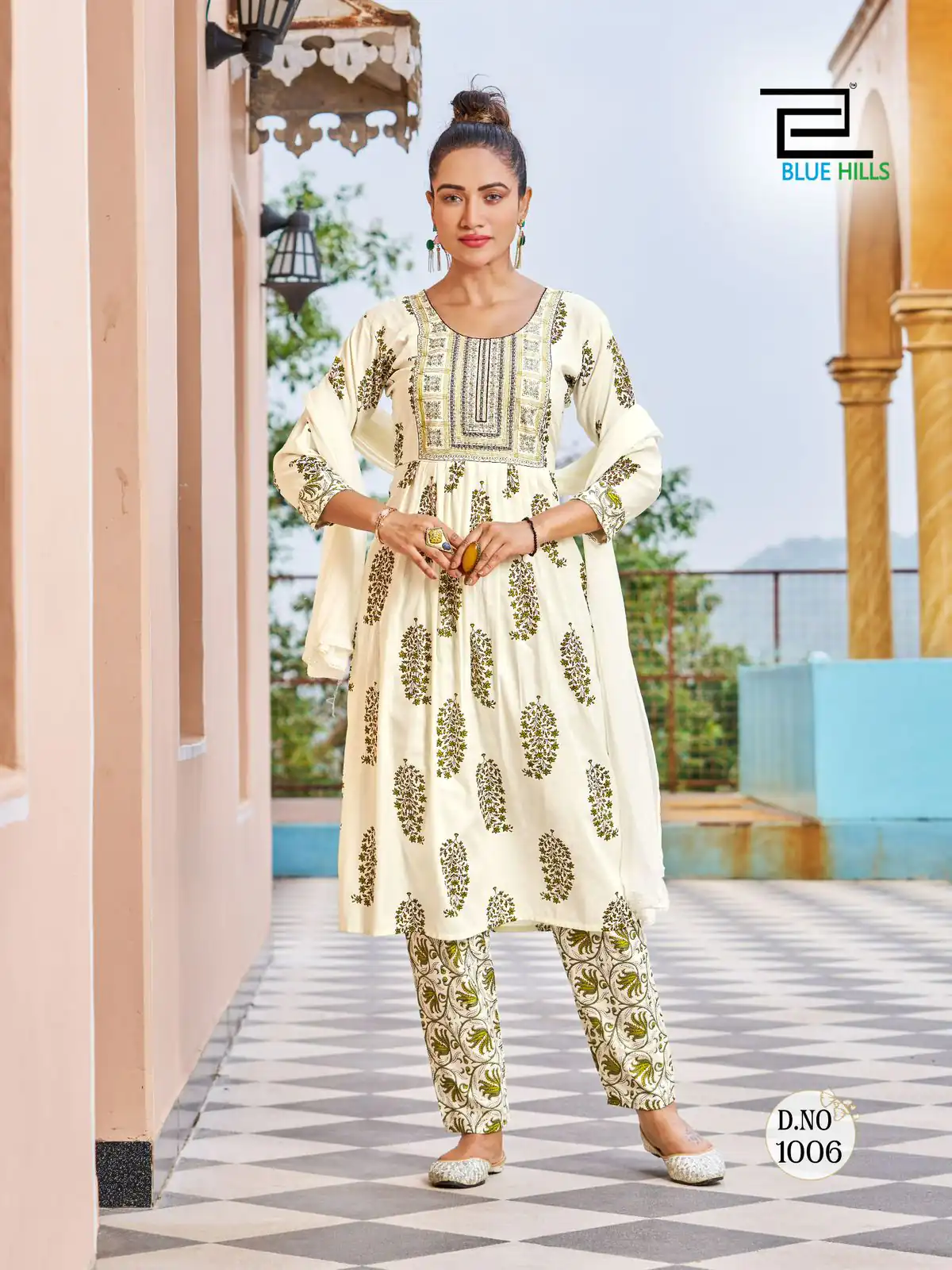 INLI Kiara Cream Color Heavy Rayon With Embroidery Work Kurti Casual, Wedding, Party, Festive, Events Etc. Expected Delivery 4-6 Working Days @1799/- | Bollywood Kurti, Creative Kurtis, Designer Kurti, Kurti, Party Wear Kurti, Selfie Kurti