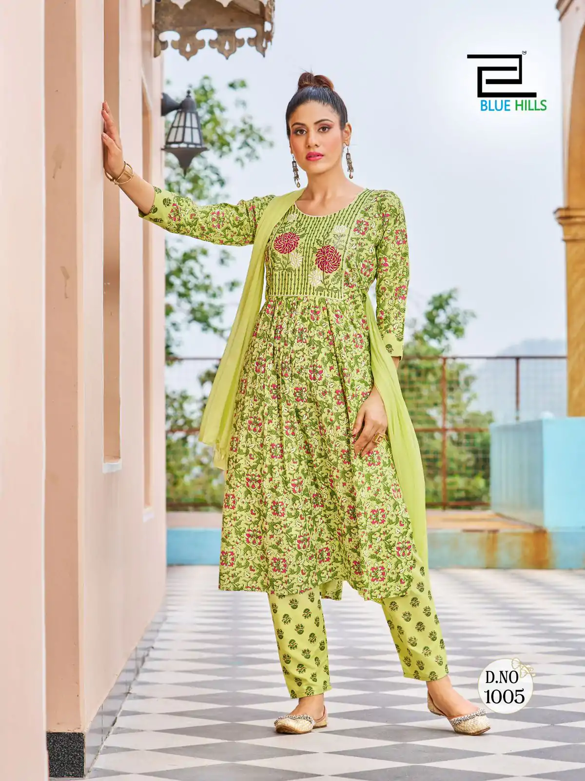 INLI Kiara Green Color Heavy Rayon With Embroidery Work Kurti Casual, Wedding, Party, Festive, Events Etc. Expected Delivery 4-6 Working Days @1799/- | Bollywood Kurti, Creative Kurtis, Designer Kurti, Kurti, Party Wear Kurti, Selfie Kurti