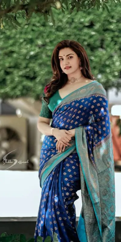 KP 5012 Royal Blue Color Soft Lichi Silk Cloth Beautiful Rich Pallu Saree Casual, Party Wear, Wedding, Events Etc.   Expected Delivery 4-6 Working Days @ 1499 | Bollywood Sarees, Creative Sarees, Designer Sarees, Embroidered Sarees, Ethnic Saree, Modern Digital sarees, Party Wear Sarees, Sarees